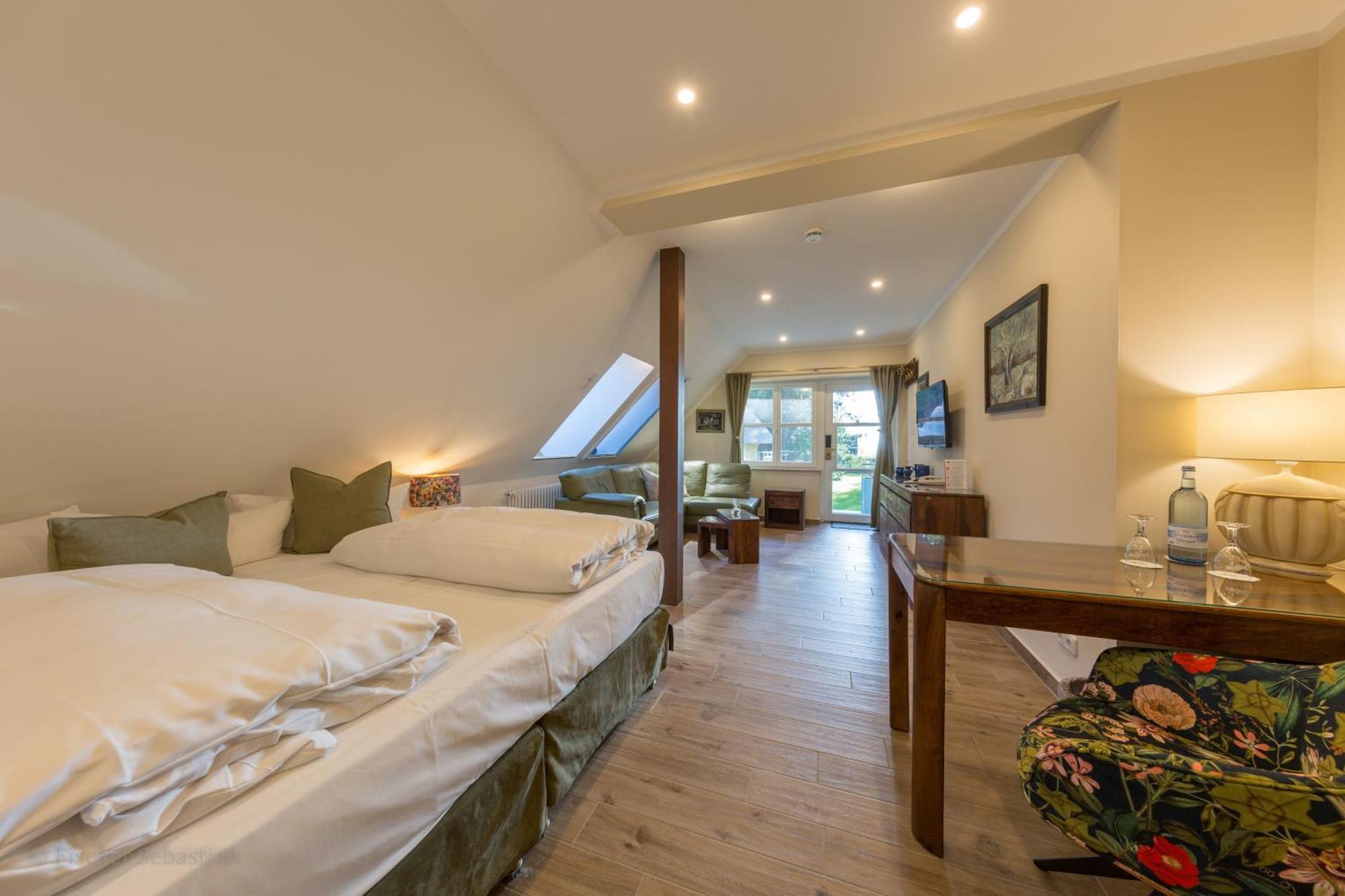Gaestehaus Bergfalke Ahrenshoop Quarto foto